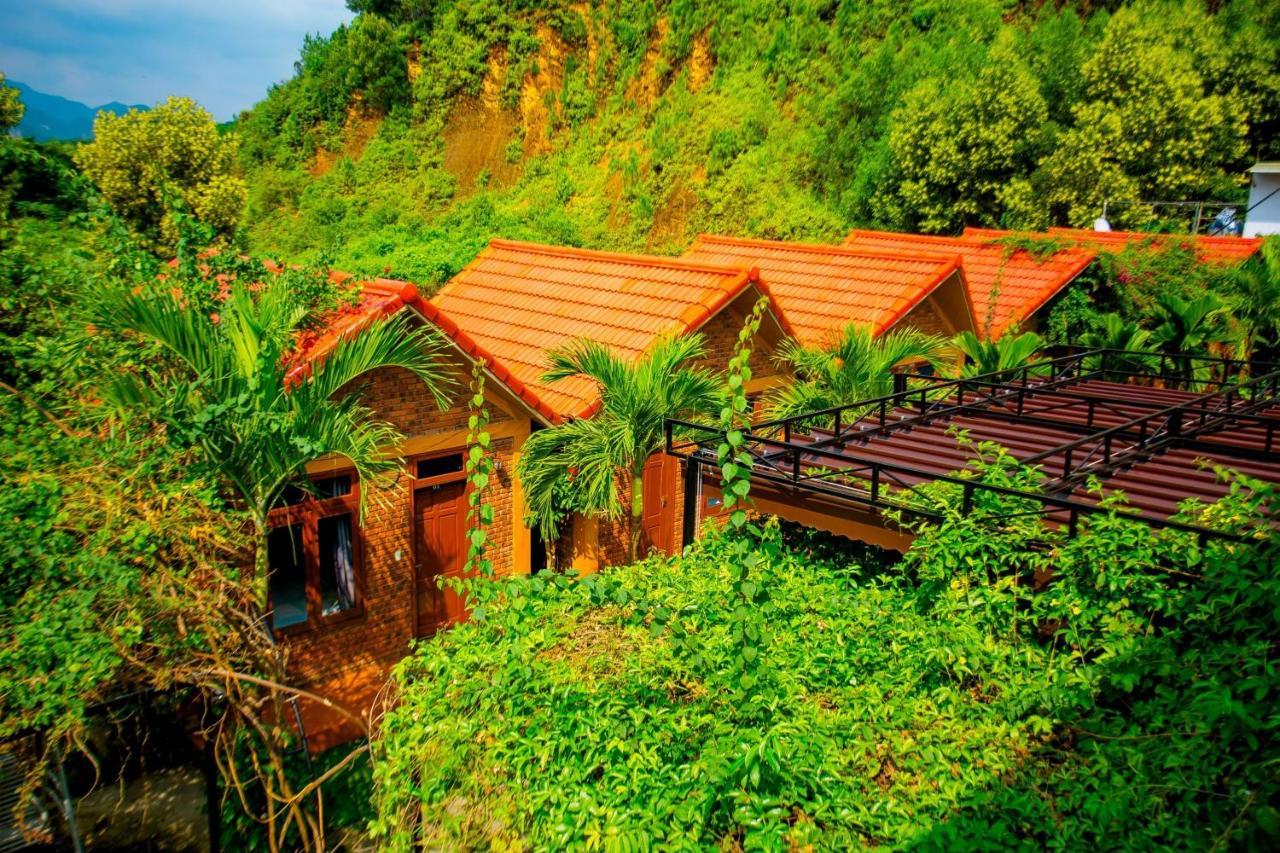 Hillside View Bungalow Homestay Phong Nha Exterior photo